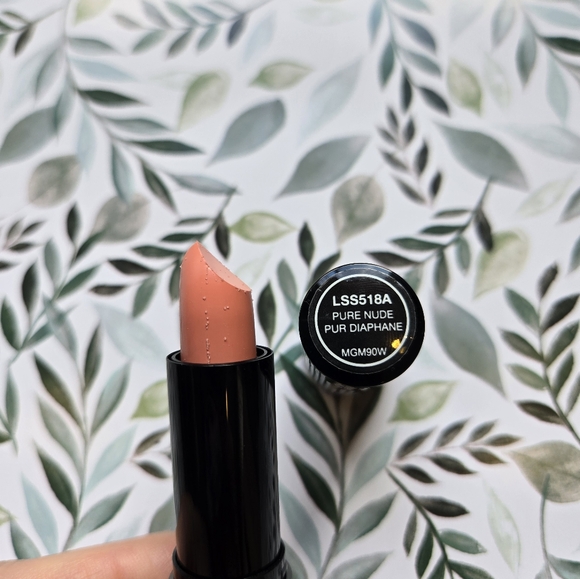 NYX Lip Smacking Fun Colors Extra Creamy Lipstick - 5 Shades - New, Unused - Picture 5 of 7